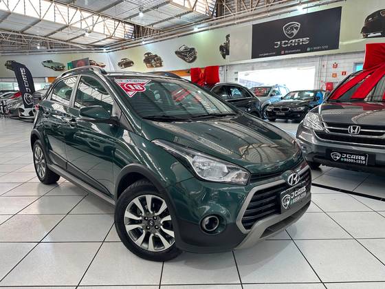 HYUNDAI HB20X 1.6 16V STYLE FLEX 4P AUTOMÁTICO